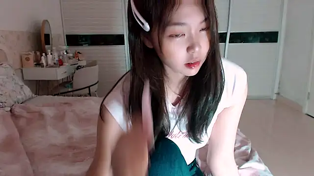-Lucky Girl online show from July 29, 1:27 am