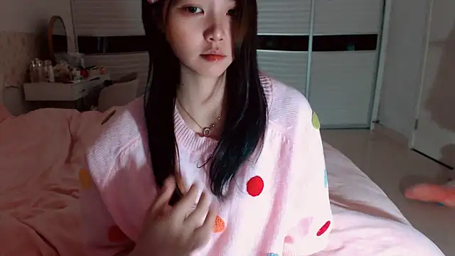 -Lucky Girl online show from February 22, 1:50 am