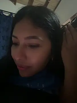 emmyjhonson07 online show from January 6, 11:52 pm