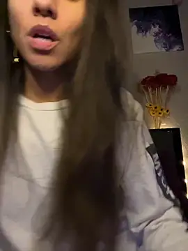  Neeka  online show from November 9, 6:20 am