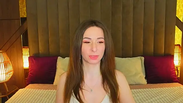 KimmmLi online show from April 9, 1:16 pm