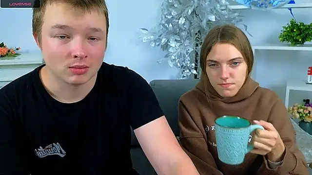  Olli  Stiw  online show from December 5, 8:37 am