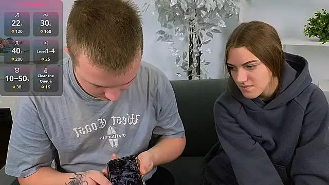  Olli  Stiw  online show from October 18, 7:44 am