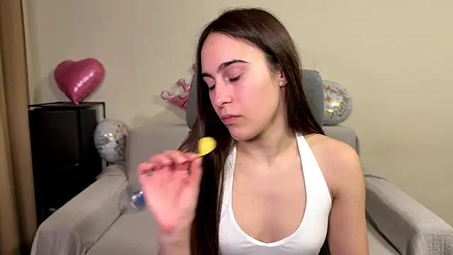 AliceKolltt online show from June 1, 8:54 pm