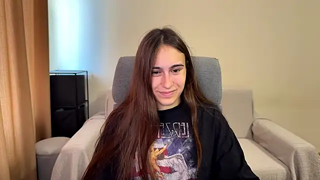 Snapshot of AliceKolltt chatting on September 23, 9:29 am AliceKolltt online show from September 23, 9:29 am