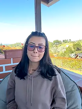 EmaSaenz online show from September 10, 8:53 pm