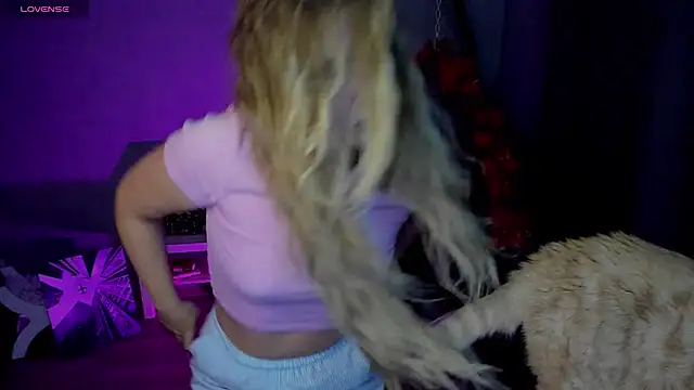 lily williamss online show from September 24, 12:31 am