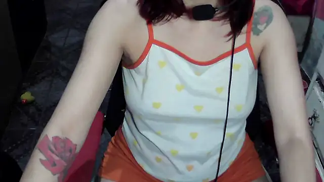 ManuEscarlate13 online show from November 7, 5:46 am