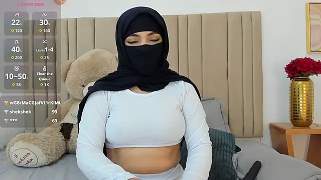 izadii online show from September 19, 7:57 pm