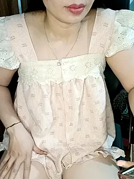 Blythe 69 online show from April 18, 11:37 pm