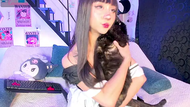 MonxxsLove online show from February 23, 3:40 am