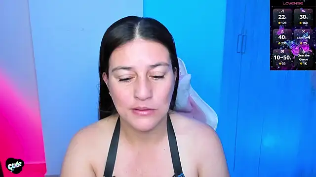 Saskyaa online show from November 18, 1:39 am