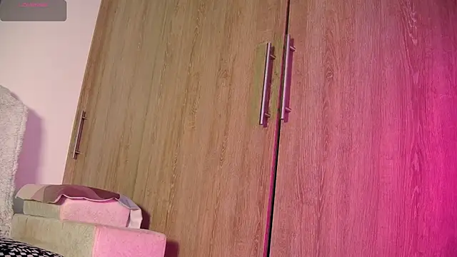 aidaadams online show from November 24, 11:56 am