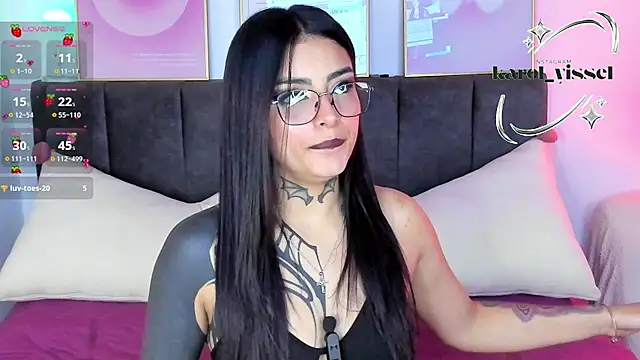 Hinataw33d01 online show from March 31, 11:49 pm