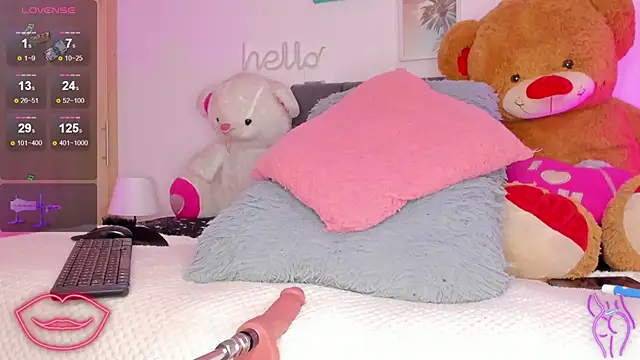 Snapshot of Tayssa_Maravilh chatting on October 20, 1:30 am Tayssa Maravilh online show from October 20, 1:30 am