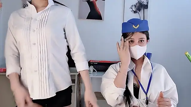 Mono-Stewardesss online show from January 17, 4:36 pm