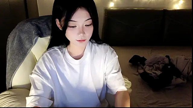 Jennie-007 online show from October 19, 10:39 am