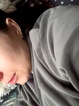 ellie ssexy online show from October 3, 4:50 am