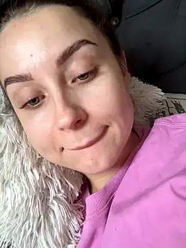 ellie ssexy online show from October 1, 4:28 am