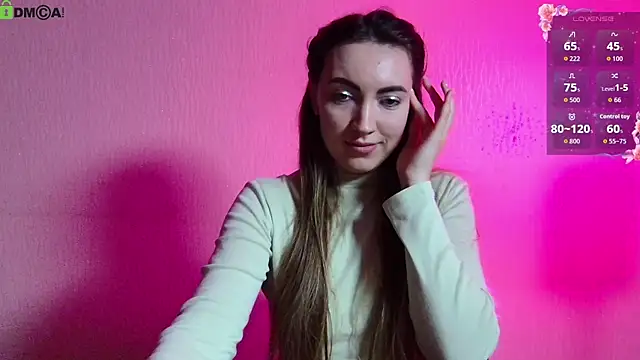 Snapshot of cute__angell chatting on October 14, 3:58 pm cute angell online show from October 14, 3:58 pm