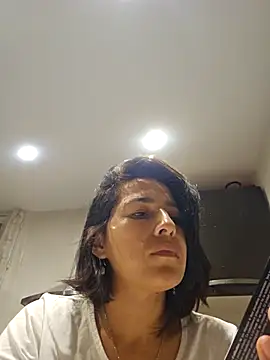 Erza-Scarlett online show from October 21, 4:55 pm