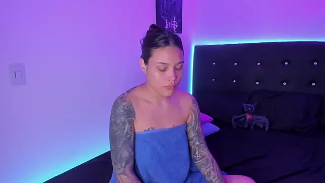 sweett dirty online show from May 23, 3:43 pm