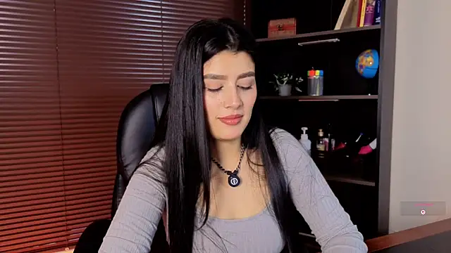 missatenea online show from July 14, 1:05 pm