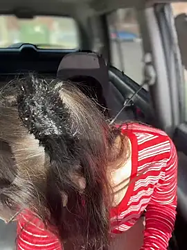 urpuppymoon online show from February 14, 7:16 pm