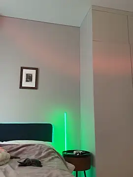 LunaRase online show from March 21, 8:19 am