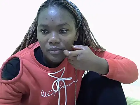 candililie online show from June 18, 4:47 am