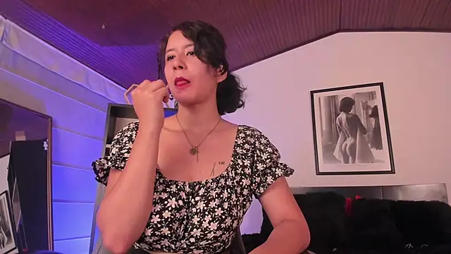 Moony 14 online show from September 17, 5:44 pm