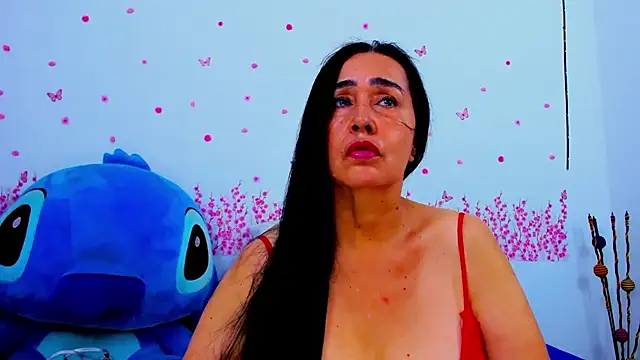 HorniestMilf online show from July 29, 9:15 pm