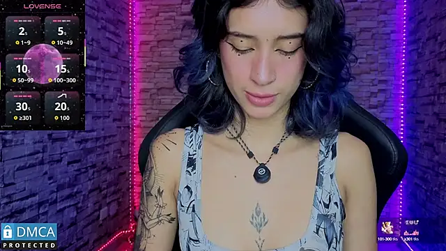 Snapshot of BellaOdisea chatting on October 2, 7:08 pm BellaOdisea online show from October 2, 7:08 pm