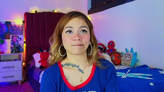 alisson zafiro  online show from October 13, 3:09 am