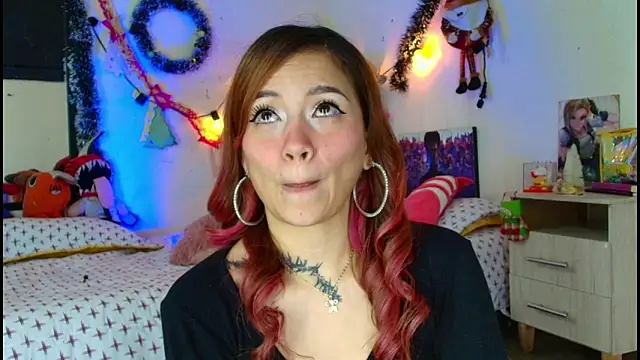 alisson zafiro  online show from December 22, 3:53 am