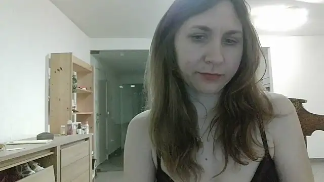 JasmineGlamour online show from April 30, 8:57 pm
