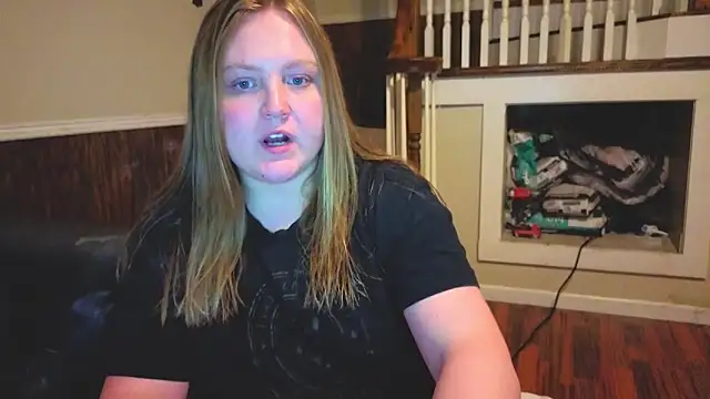 PhatAssBlond online show from February 3, 2:53 am