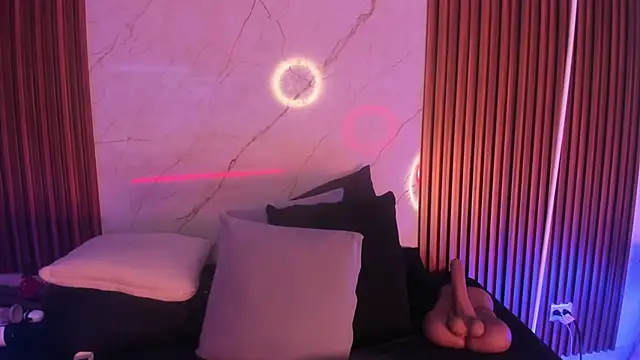 Emiilycollins online show from September 9, 1:27 am