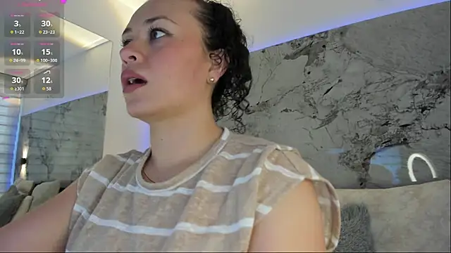 LIZ HOLMES online show from November 10, 11:05 am