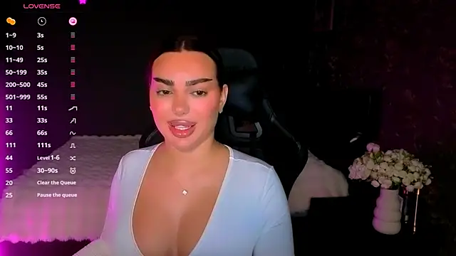 babyleilaa online show from January 11, 7:08 pm