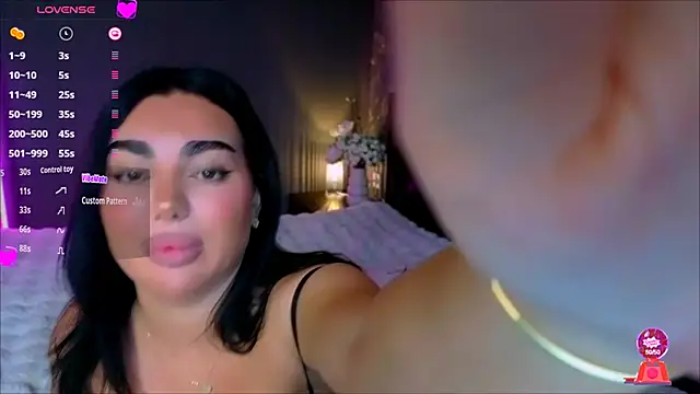 babyleilaa online show from October 27, 10:15 pm