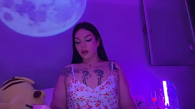 Its MadameGaby online show from May 27, 2:08 am