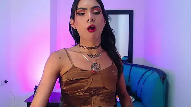 lilithnyx333 online show from June 29, 11:04 pm