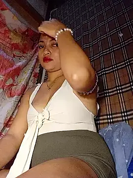 prettybella4u online show from July 19, 3:03 pm