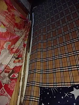 prettybella4u online show from July 18, 1:24 pm