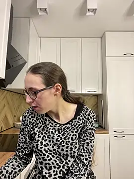 MartiniiSelenna online show from September 29, 5:34 am