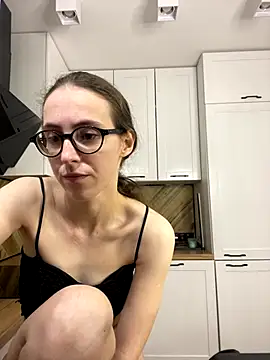 MartiniiSelenna online show from September 20, 7:06 am