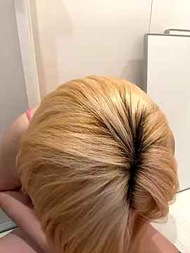 Rei1216xo online show from November 30, 6:50 am