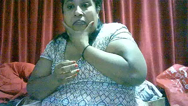Snapshot of raniofsex02 chatting on September 8, 5:12 pm raniofsex02 online show from September 8, 5:12 pm