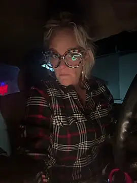 vixendoll87 online show from February 16, 3:39 am